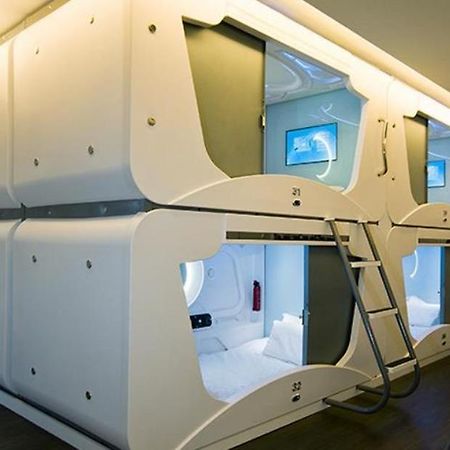 M Qube Hotel Sungai Dua Bukit Zewnętrze zdjęcie