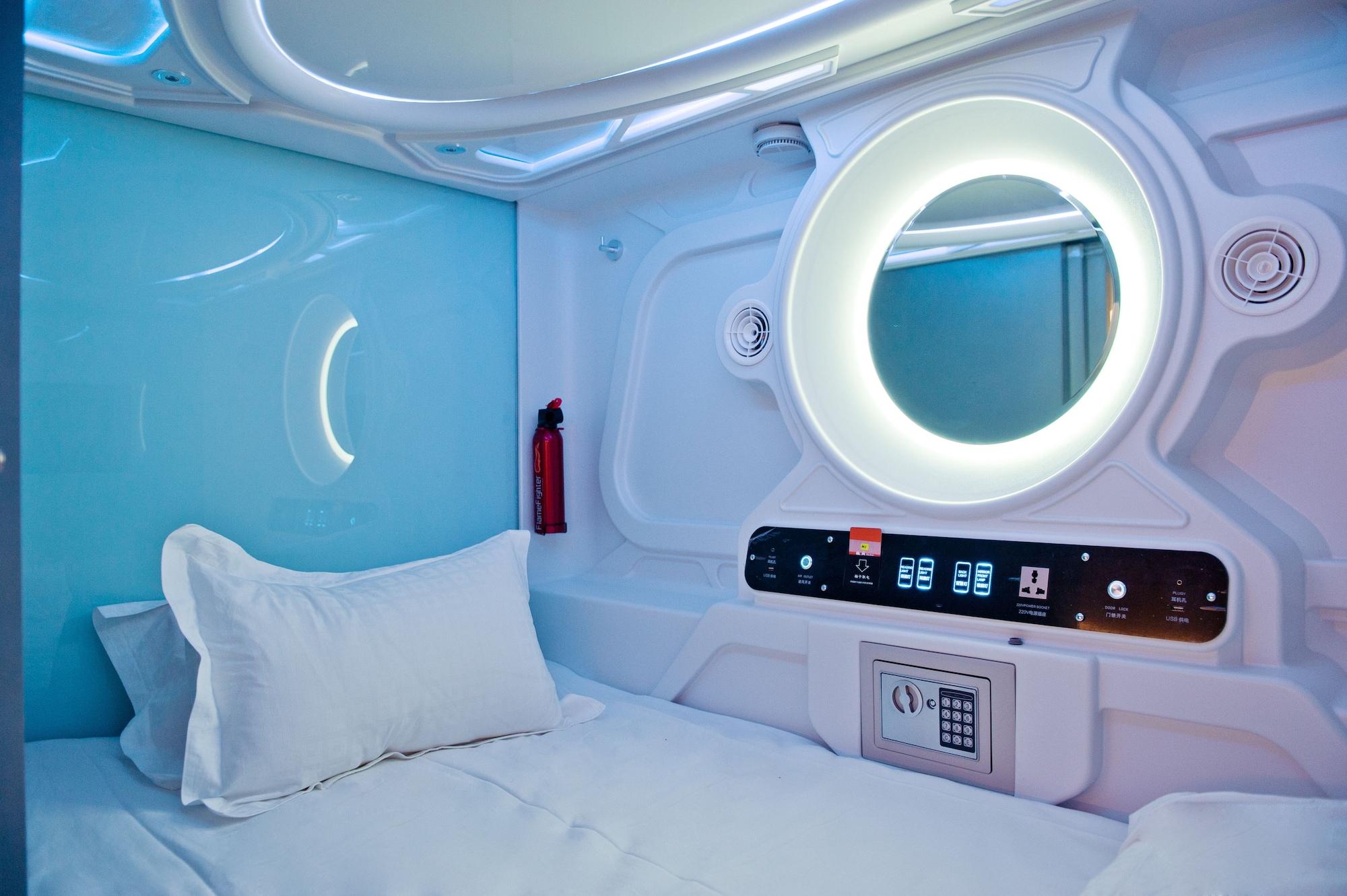 M Qube Hotel Sungai Dua Bukit Zewnętrze zdjęcie
