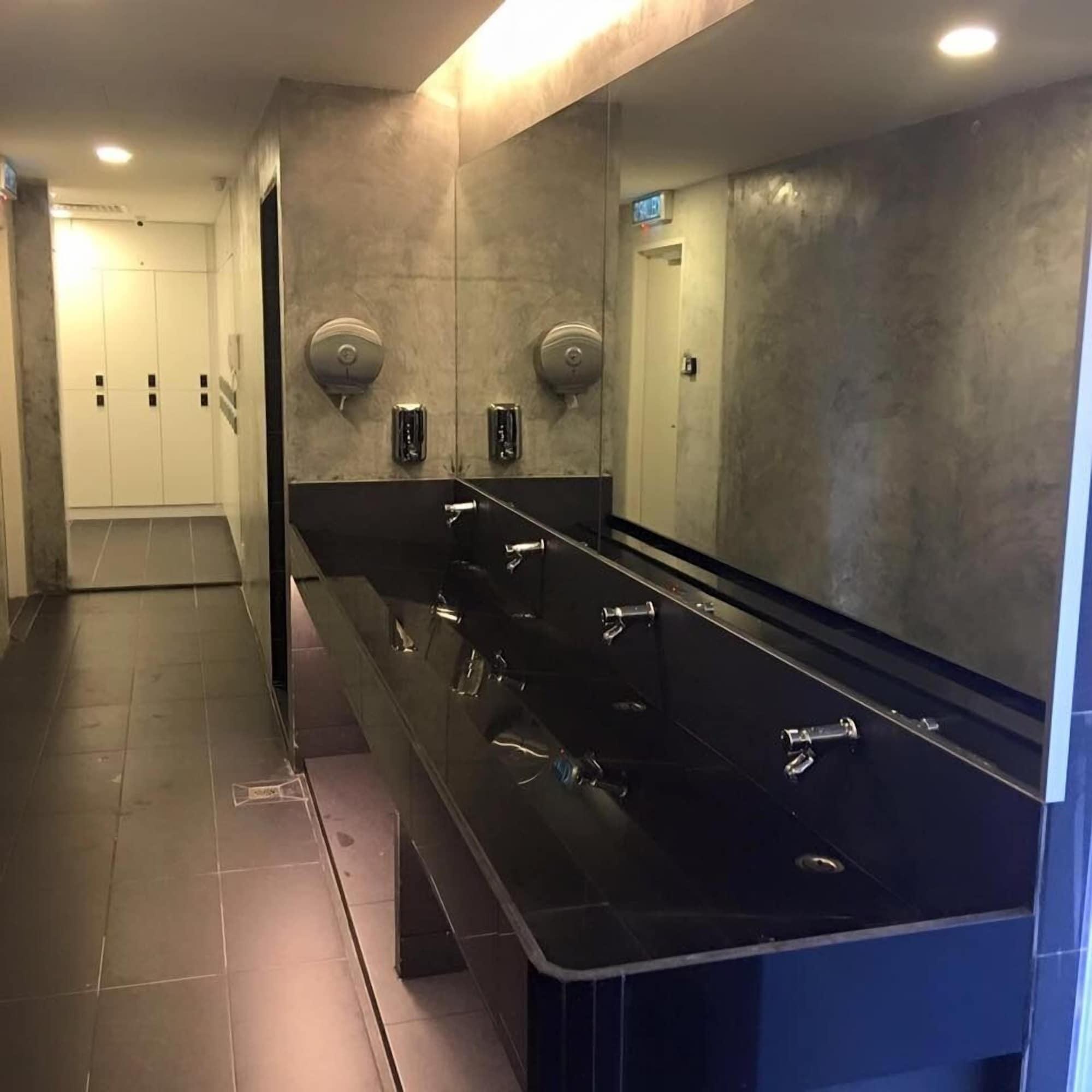 M Qube Hotel Sungai Dua Bukit Zewnętrze zdjęcie