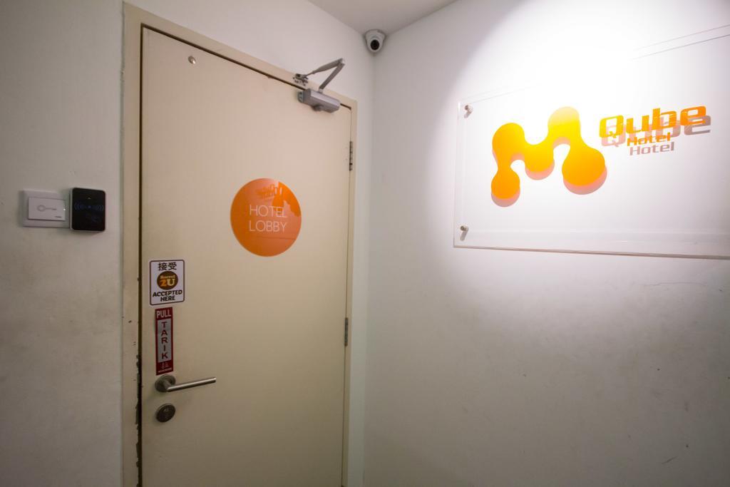 M Qube Hotel Sungai Dua Bukit Zewnętrze zdjęcie