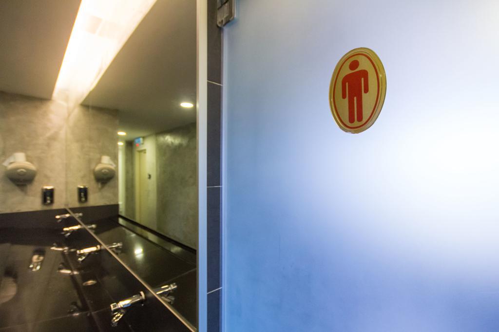 M Qube Hotel Sungai Dua Bukit Zewnętrze zdjęcie