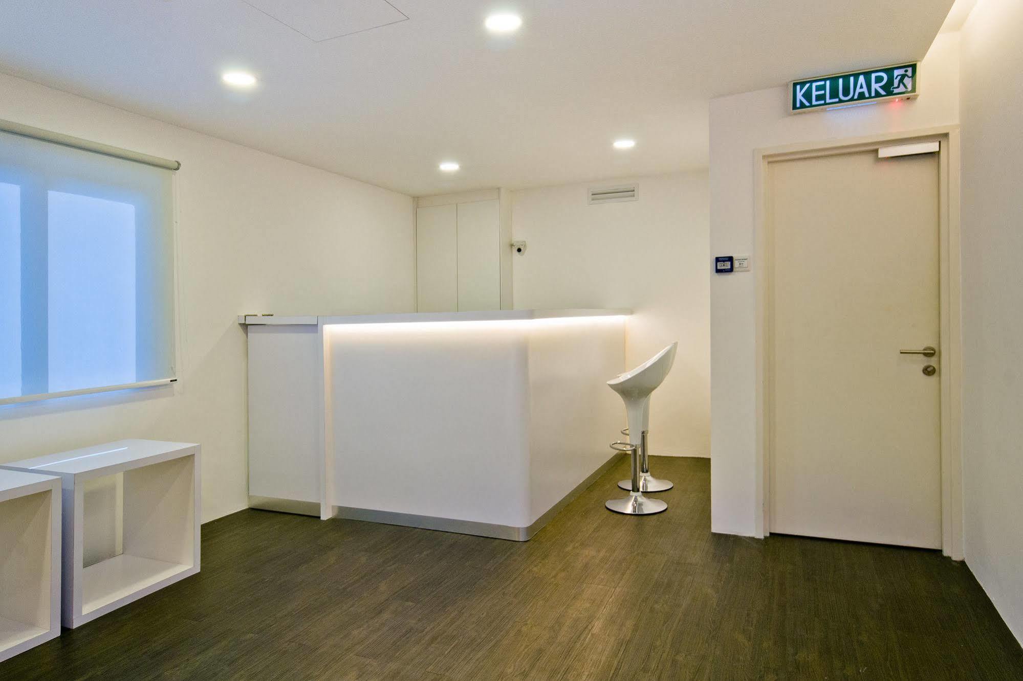 M Qube Hotel Sungai Dua Bukit Zewnętrze zdjęcie
